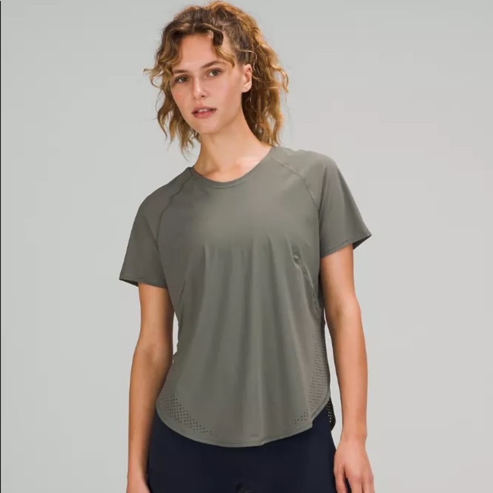 Lululemon UVP Run Short Sleeve Grey Sage